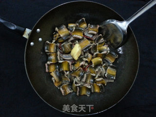 立夏鳝鱼赛人参--详解入口滑嫩清香的蒜焖鳝鱼的做法步骤：11