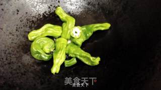 豆豉爆青椒的做法步骤：2