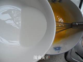 奶油霜杯子蛋糕的做法步骤：5