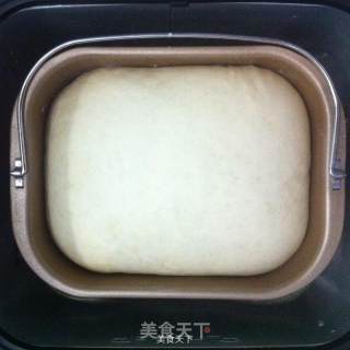 马苏里拉培根面包的做法步骤：3