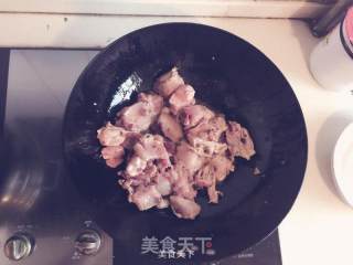 白萝卜炖鸡块的做法步骤：4