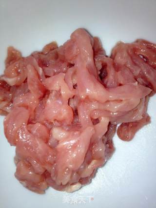 鱼香肉丝的做法步骤：3