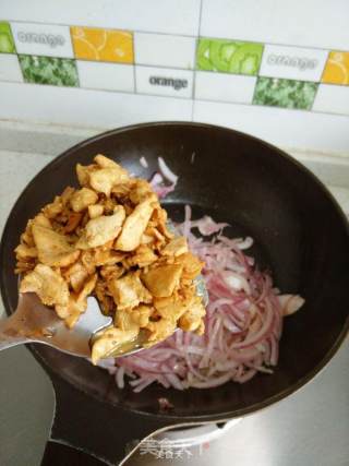 鸡肉洋葱小炒的做法步骤：5