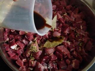 孜然牛肉干的做法步骤：3