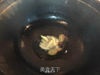 简易版红烧肉的做法步骤：2