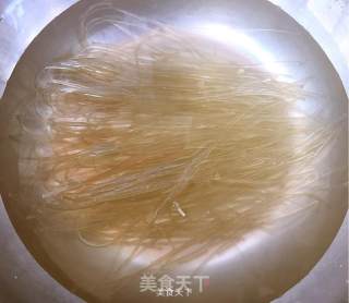 鲅鱼炖豆腐粉条的做法步骤：4