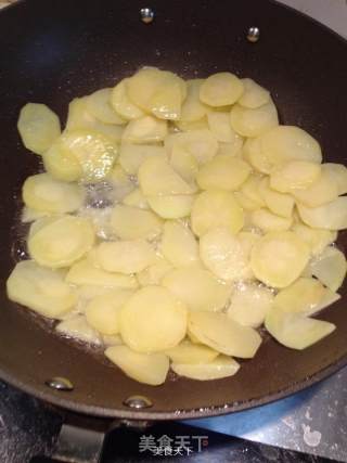 干锅土豆片的做法步骤：6