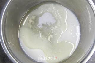 千叶纹蓝莓蛋糕的做法步骤：1