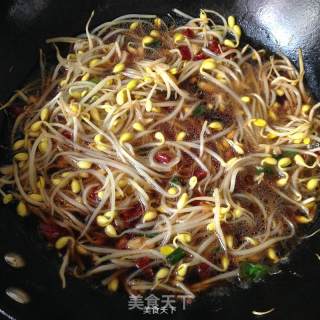 豆芽炖粉丝的做法步骤：6