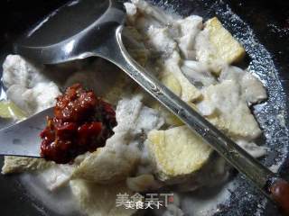 鲜素鸡烧牛蛙的做法步骤：10