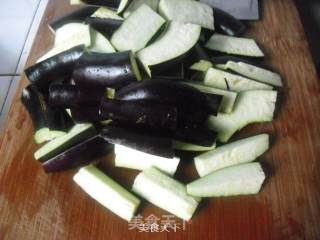 酱香肉末茄子的做法步骤：2