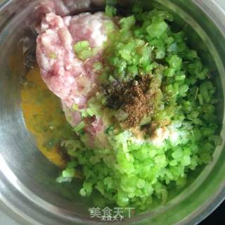 大馄饨的做法步骤：3