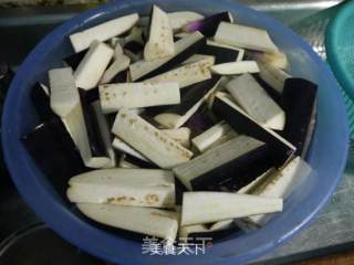鱼香茄子----家常茄子做法的做法步骤：1