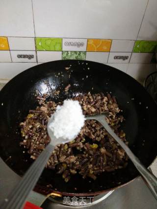 豇豆肉末小炒的做法步骤：4