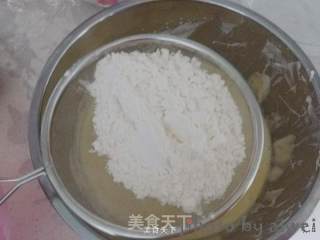 樱桃慕斯蛋糕的做法步骤：6