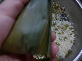 绿豆糯米粽的做法步骤：5