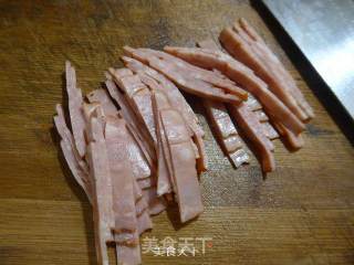 培根青瓜炒面的做法步骤：4