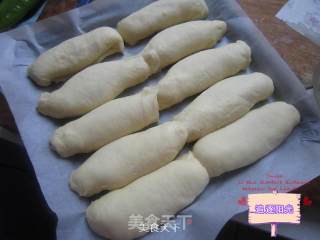 香蕉福气排包--儿子钦点的面包的做法步骤：7