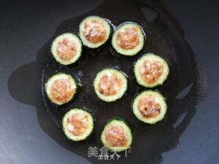 虾肉肉馅酿黄瓜的做法步骤：13