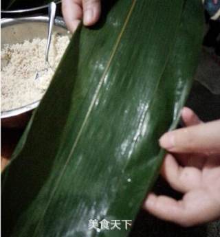 菜鸟也能包粽子：五香鲜肉粽的做法步骤：5