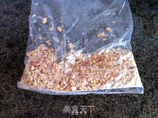 全麦花生粒面包的做法步骤：1