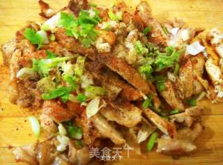 香煎鸡腿肉的做法步骤：4