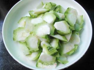 丝瓜豆腐蛋汤的做法步骤：3