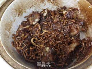 萝卜丝干红烧排骨的做法步骤：8