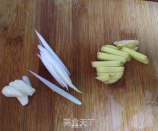 小炒肉的做法步骤：4