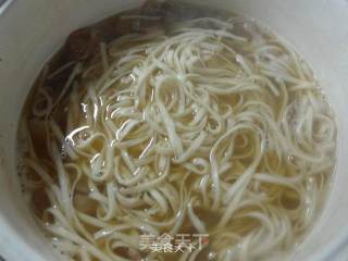 桂圆汤面的做法步骤：5