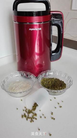 大米绿豆粥的做法步骤：1