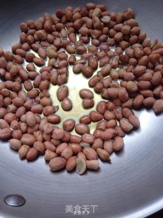 五色酸爽脆皮花生的做法步骤：3