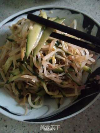 芝麻酱凉拌黄瓜豆芽菜的做法步骤：10
