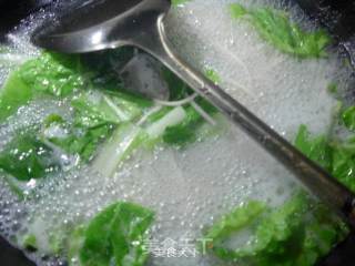 五号菜清汤面的做法步骤：4