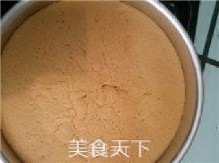 轻松做出软绵Q弹的戚风蛋糕（8寸）的做法步骤：12