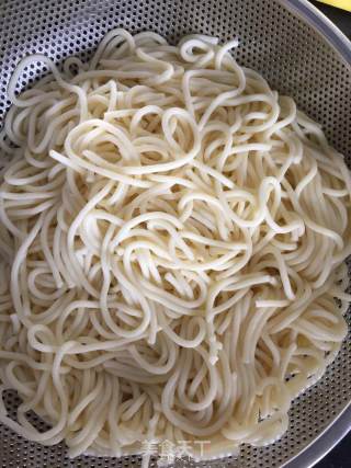 肉酱意粉的做法步骤：2