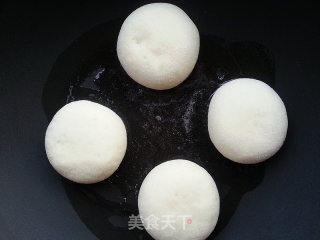 西葫芦鸡蛋发面馅饼的做法步骤：17