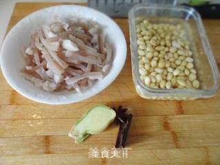 美容肉皮冻的做法步骤：2