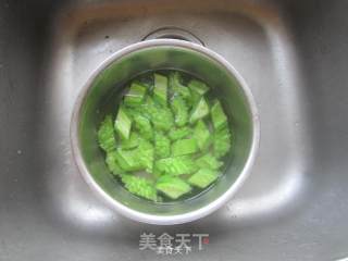 苦瓜回锅肉的做法步骤：6