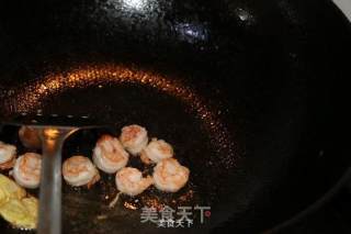 芦笋虾仁的做法步骤：4