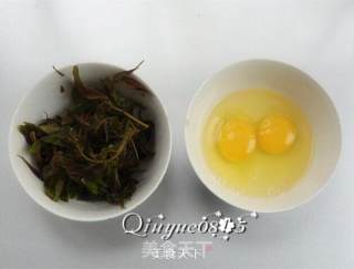 香椿炒鸡蛋的做法步骤：1