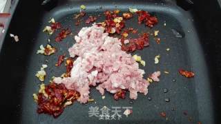 麻辣鲜香的蚂蚁上树的做法步骤：7