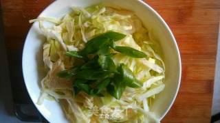 白菜豆腐炖粉条的做法步骤：2