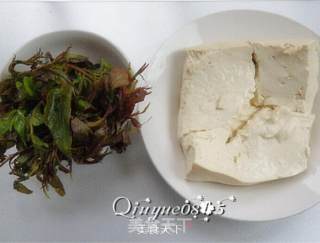 香椿拌豆腐的做法步骤：1