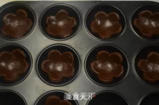 巧克力梅花派的做法步骤：7