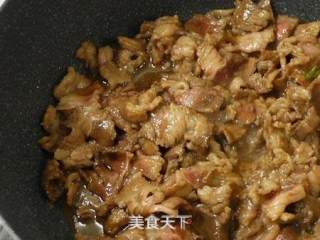 葱爆牛肉笋片《茭白笋3》的做法步骤：5