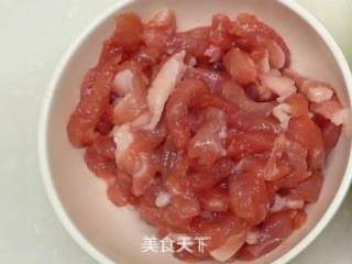 茭白笋炒肉丝的做法步骤：1