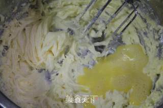 豆沙一口酥的做法步骤：2
