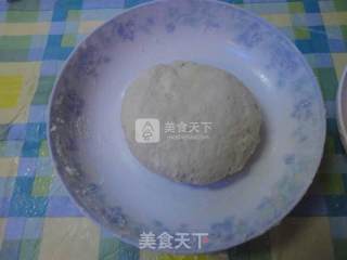 翻毛五仁月饼的做法步骤：2