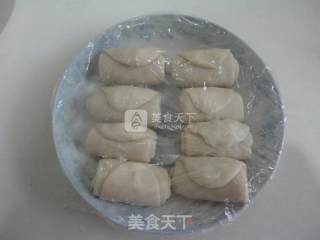 翻毛五仁月饼的做法步骤：8
